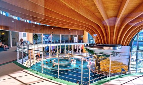 Podhájska: Pobyt v Penzióne Podhájčanka s raňajkami a vstupom do termálneho wellness Aquamarín s bazénmi