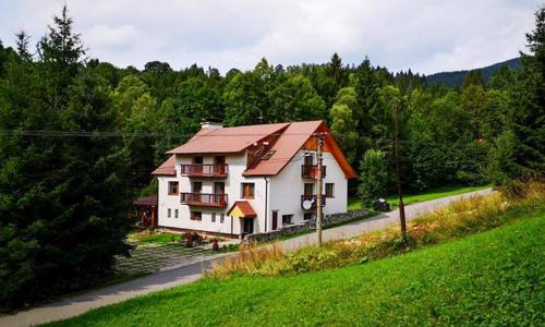 Pohorie Malá Fatra: Pobyt v horskom Penzióne Zázrifka s raňajkami formou bufetu + kávovar a chladnička v izbe