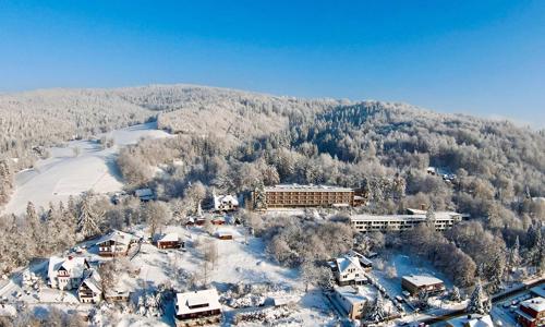 Poľské Beskydy neďaleko hraníc: Visla v Hoteli Pod Jedlami *** s polpenziou, saunou aj fitness + zábavná zóna