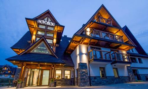 Poľské Tatry: Pobyt v Penzióne Novobilski *** so vstupom do aquaparku Terma Bania (130 m) + raňajky/polpenzia