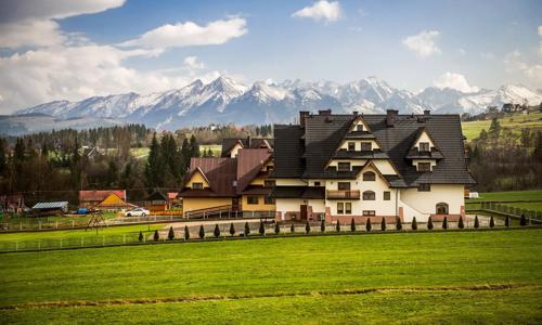 Poľské Tatry štýlovo: Białka Tatrzańska v Penzióne Silverton s raňajkami, saunou a fitness + vírivka a víno