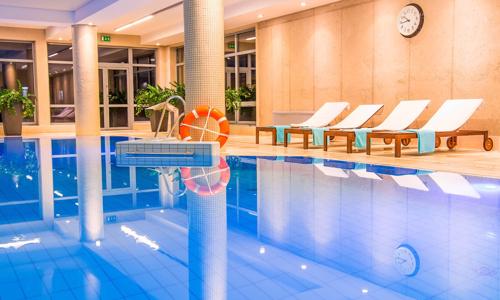 Poľsko: Kúpeľný Hotel Spa Medical Dwór Elizy *** s neobmedzeným wellness s bazénom a fitness + polopenzia