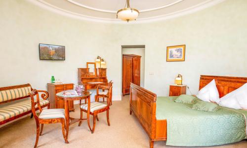 Poľsko pri termálnych kúpeľoch: Pobyt v Hoteli Pałac Paulinum *** s polpenziou a neobmedzeným wellness