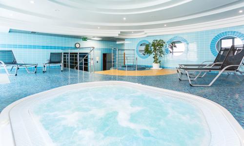 Poľsko v historickom meste blízko Vroclavu: 4* Qubus Hotel Legnica s wellness a polpenziou + dieťa do 6 rokov