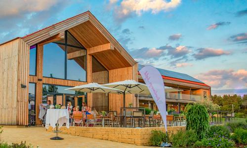 Rakúsko pri Alpách a Panónskej nížine: JUFA Hotel Neutal *** s polpenziou a wellness + bohaté vyžitie pre deti