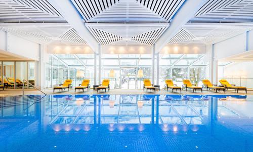 Salzbursko len 3 km od zjazdovky: EUROPÄISCHER HOF Bad Gastein ****superior s wellness (1 800 m²) a polpenziou
