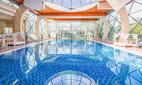 Sárvár: 5* Spirit Hotel Thermal Spa s neobmedzeným termálnym wellness s 22 bazénmi + saunový svet a polpenzia