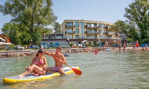 Siófok: Luxus na brehu Balatonu v Hoteli Azúr **** s polpenziou a neobmedzeným wellness s rozlohou 3 700 m²