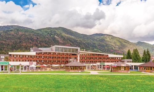Slovinsko pri Triglavskom NP v Hoteli Ramada Resort **** s raňajkami, vstupom do bazénov a rôznymi zľavami