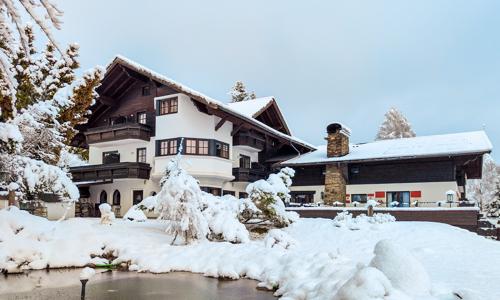 Štajersko pri skiareáloch: Hotel Landhaus St. Georg **** so slovenským personálom, polpenziou a wellness
