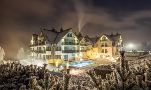 Szklarska Poręba pri skiareáloch: Czarny Kamień RESORT & SPA **** s raňajkami + wellness a fitness neobmedzene
