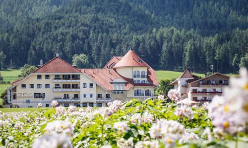 Talianske pohraničie pri hore Kronplatz: Reischach v Montis - Active Nature Resort **** + polpenzia a wellness