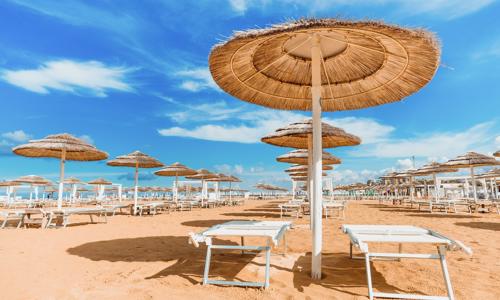 Taliansko v historickom Rimini 60 m od mora: Hotel Playa *** s raňajkami/polpenziou a zapožičaním bicyklov