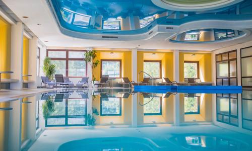 Viedenské Alpy v Sporthoteli am Semmering *** s polpenziou, neobmedzeným wellness a fitness + zľava na lanovku